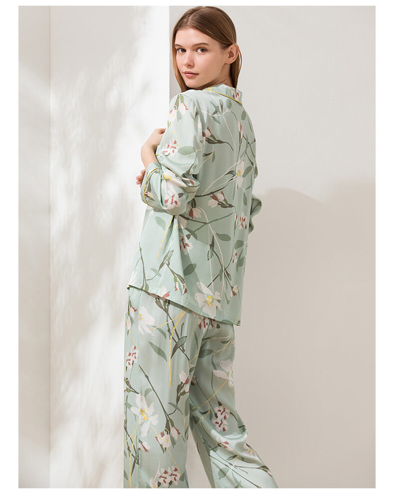 Schlafanzug Damen Seiden Schlafanzug mit Blumendruck und Langarm Pyjama Frauen Schöne Schlafanzug mit Knopfleiste