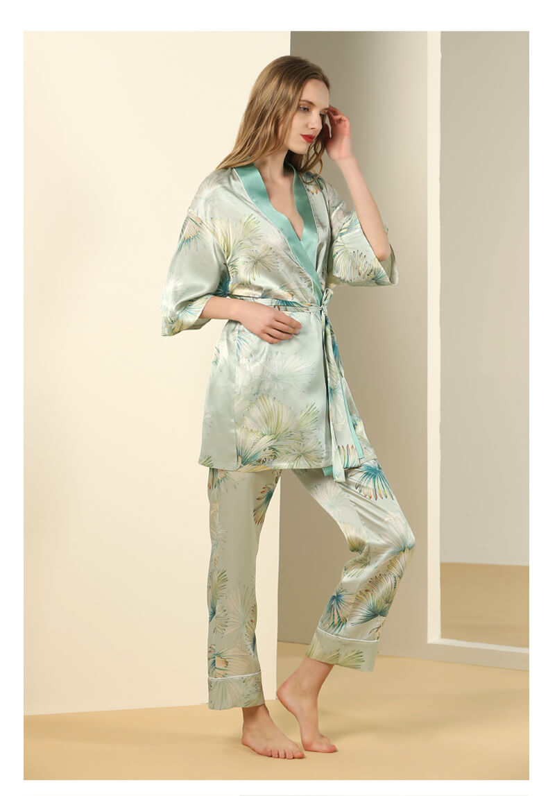 100%Seide Kimono mit Palmenblätter Druck für Damen Seiden Morgenmantel mit 1/2 Ärmel und Hüftgurt Hochwertige Pyjamas Frauen