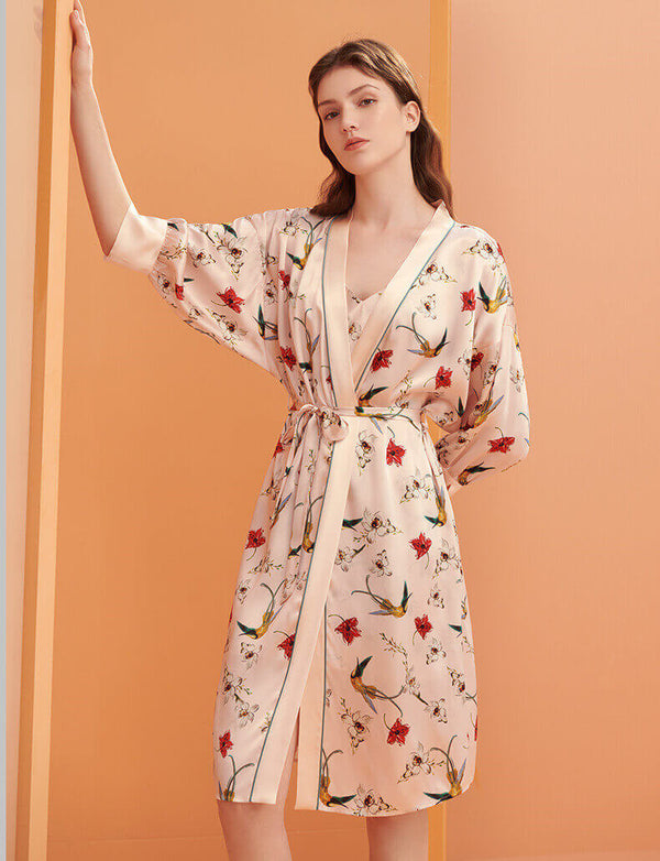 100% Seide Kimono Morgenmantel mit Blumendruck und 1/2 Ärmel elegante Nachtwäsche für Damen